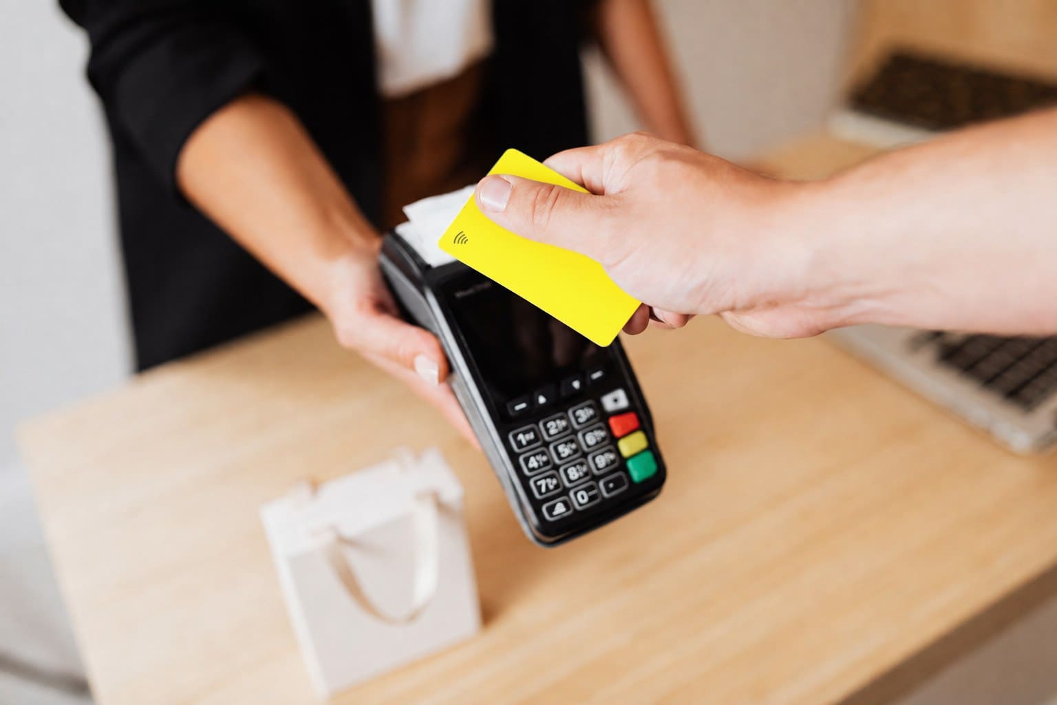 How Cashea uses Dapta to reach every merchant lead in Venezuela