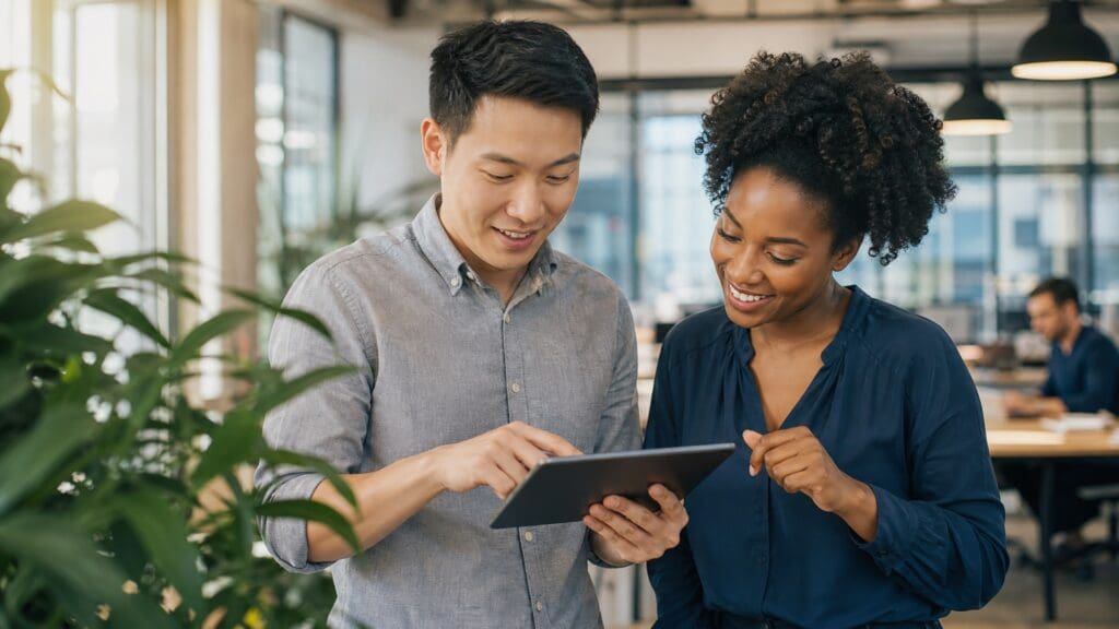 Marketers building an online lead capture form with Dapta Forms
